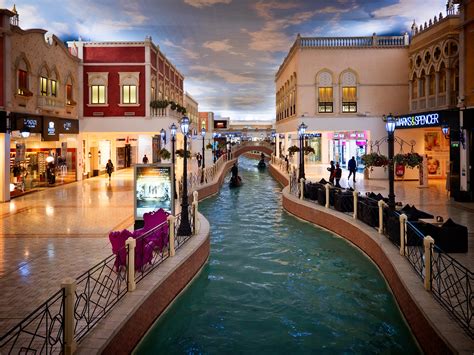 Doha Villaggio Mall 